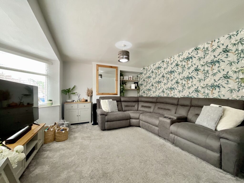 Devon Way, Stafford, ST17