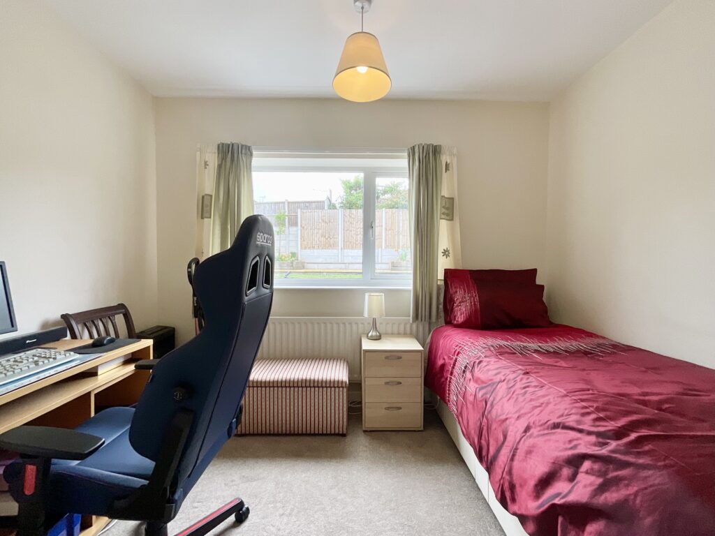 Meadow Way, Stone, ST15