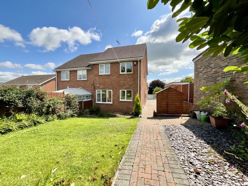 Tudor Hollow, Fulford, ST11
