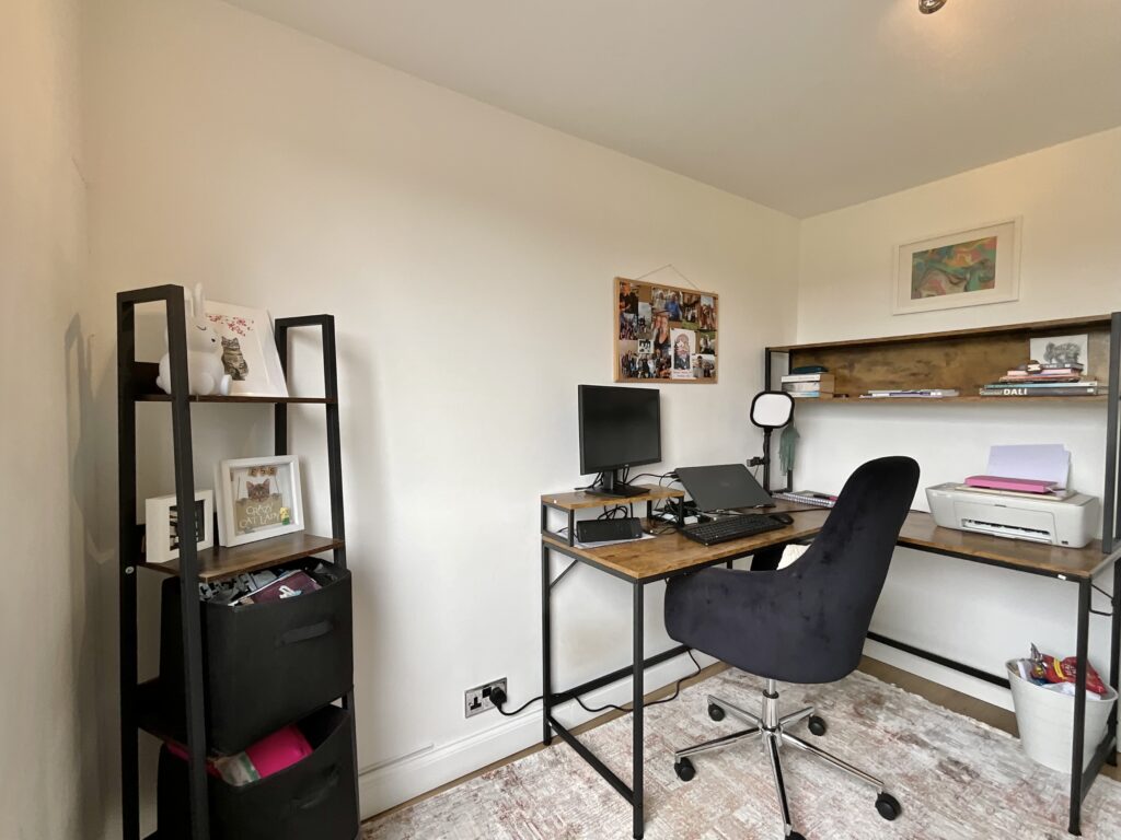 Hawfinch Road, Cheadle, ST10