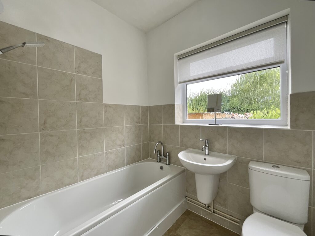 Hawfinch Road, Cheadle, ST10