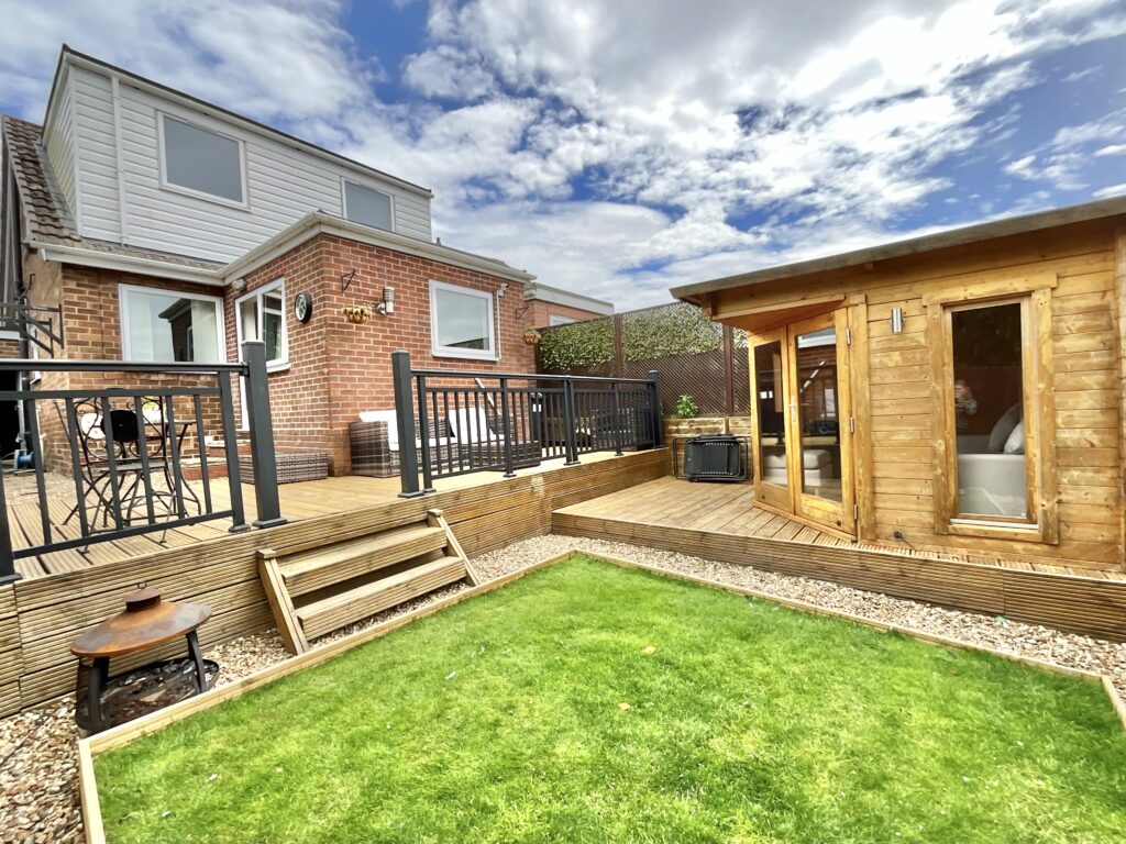 Hawfinch Road, Cheadle, ST10