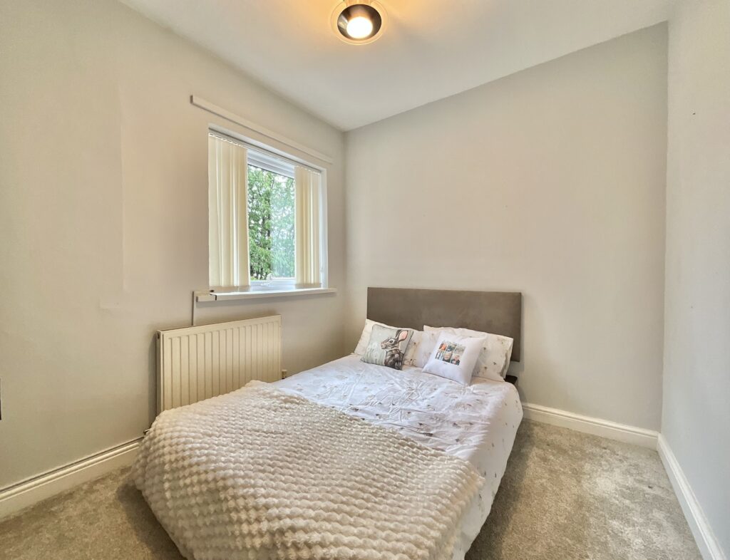 Hawfinch Road, Cheadle, ST10