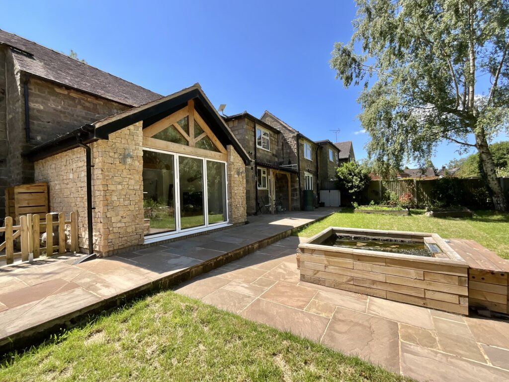 Hollington, Main Road, ST10