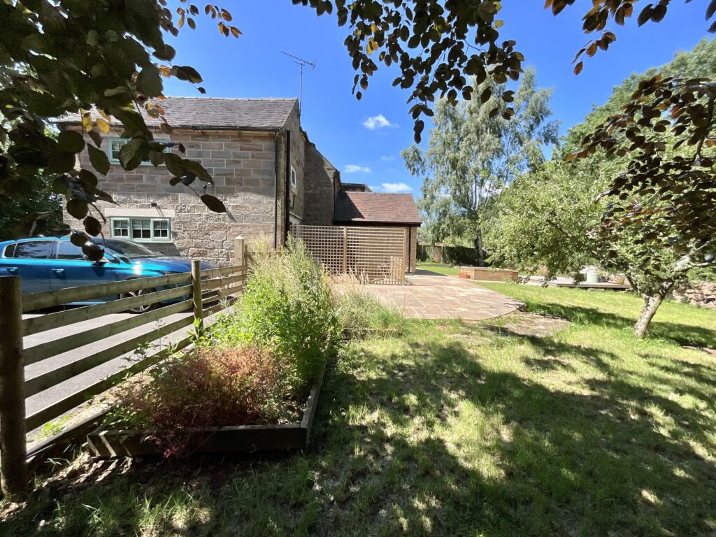 Hollington, Main Road, ST10