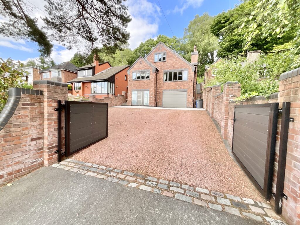 Lightwood Road, Stoke-On-Trent, ST3