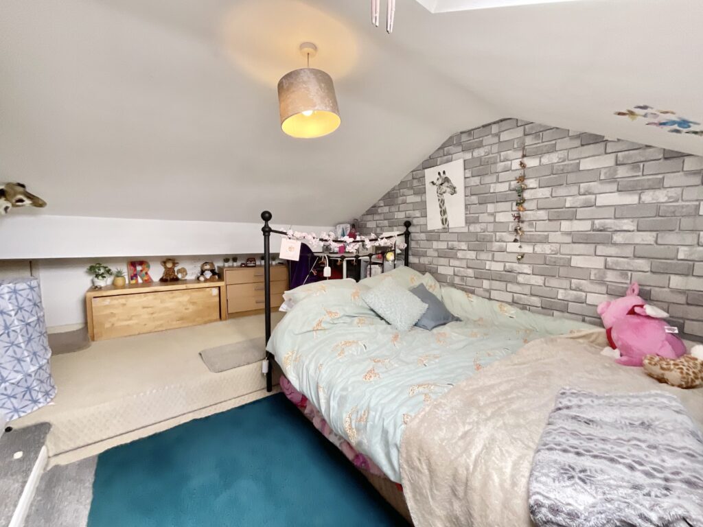 Lea Road, Stone, ST15