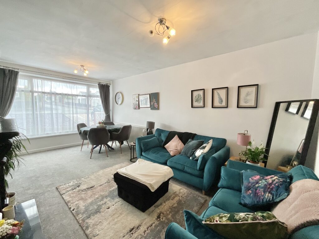 Lea Road, Stone, ST15