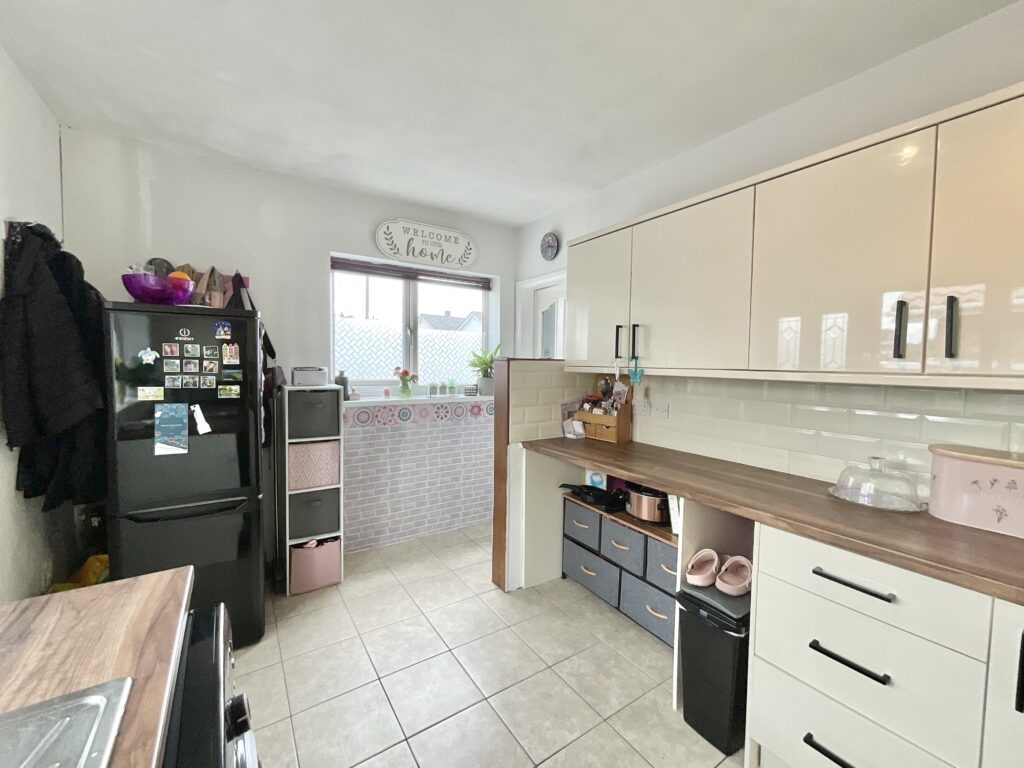 Lea Road, Stone, ST15