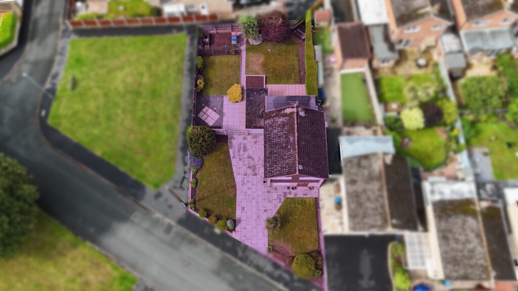 Friars Avenue, Stone, ST15