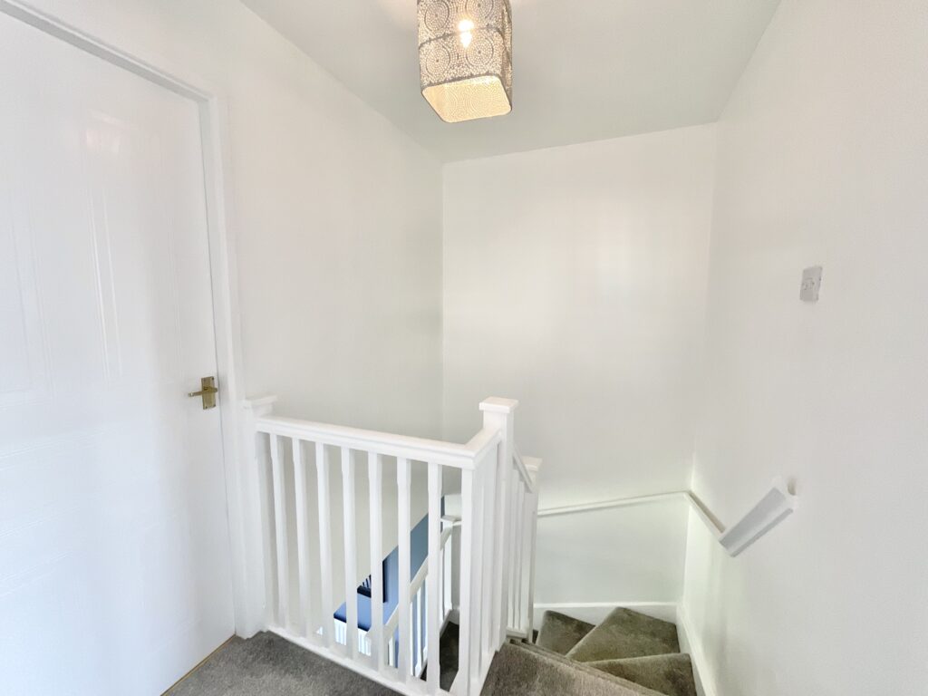 Caernarvon Avenue, Stone, ST15