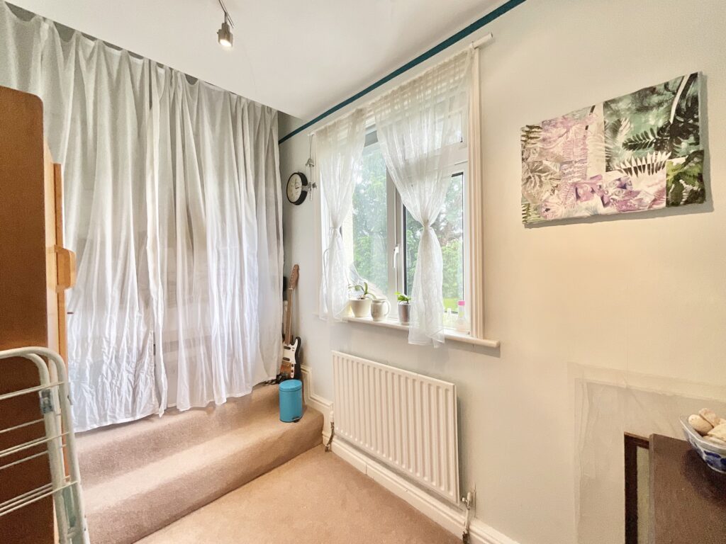 Uttoxeter Road, Stone, ST15