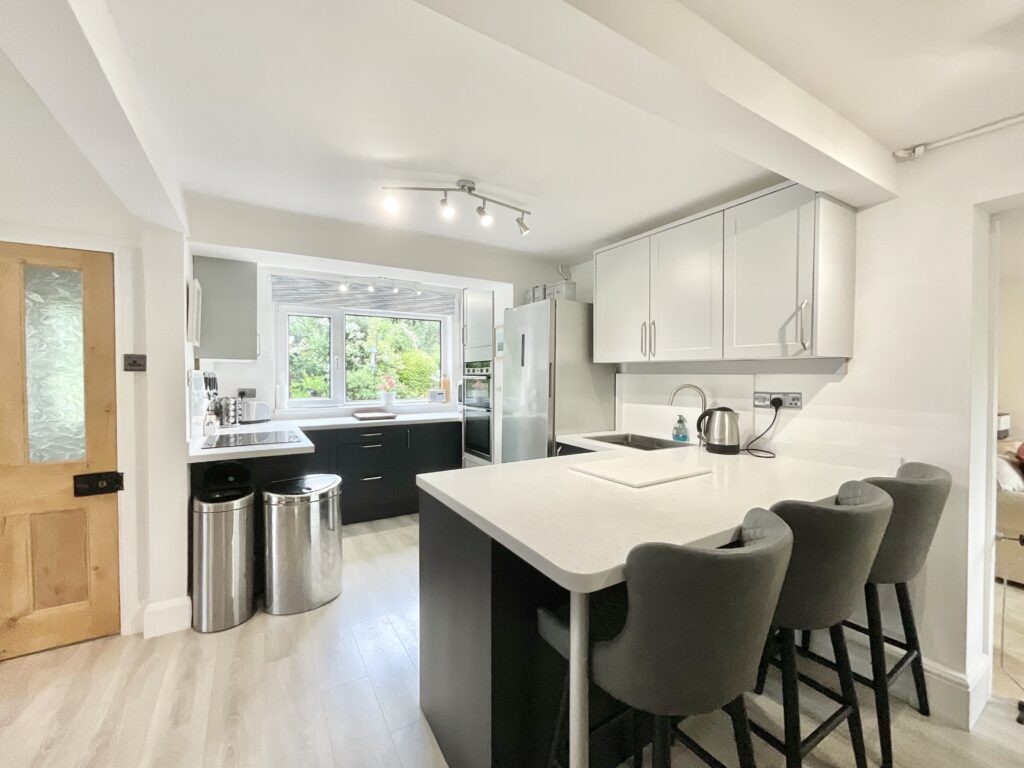 Uttoxeter Road, Stone, ST15