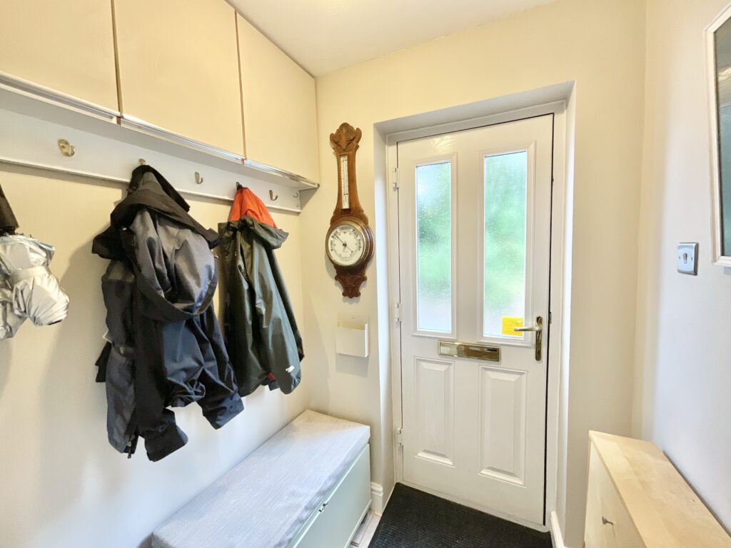 Uttoxeter Road, Stone, ST15