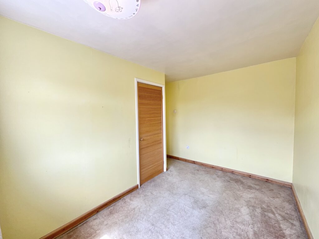 Hawthorn Avenue, Stone, ST15