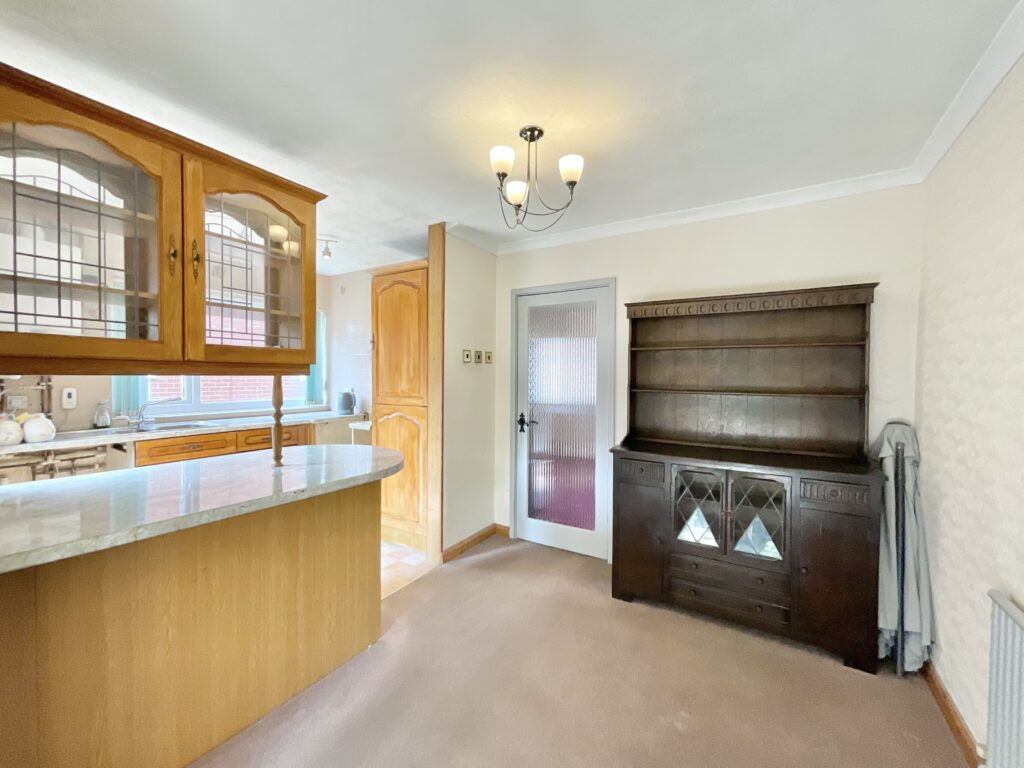 Hawthorn Avenue, Stone, ST15