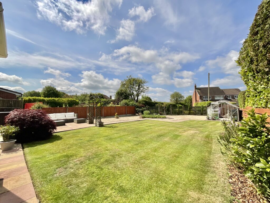 Blacklake Drive, Stoke-On-Trent, ST3