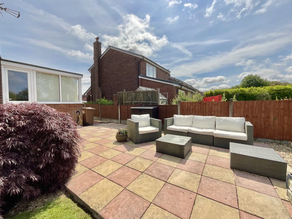 Blacklake Drive, Stoke-On-Trent, ST3