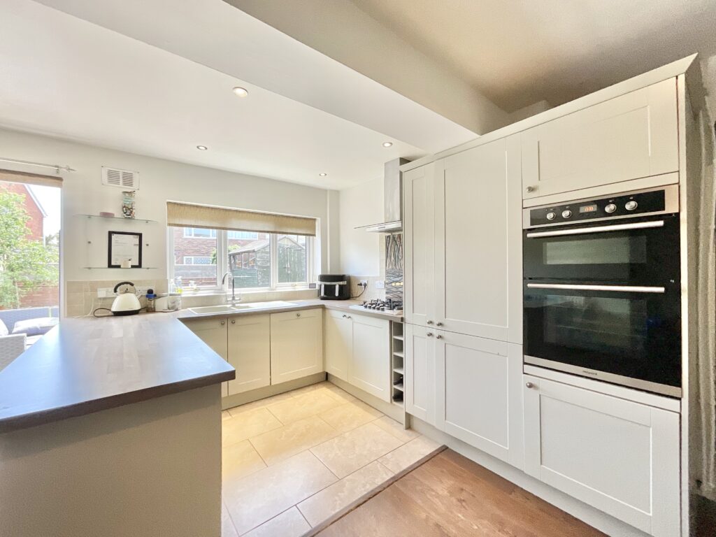 Meadow Lane, Stoke-On-Trent, ST4