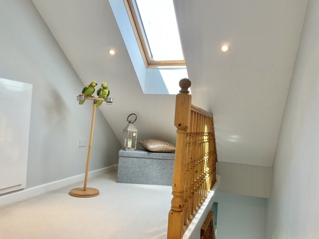 Thomas Avenue, Stone, ST15