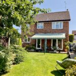 Thomas Avenue, Stone, ST15