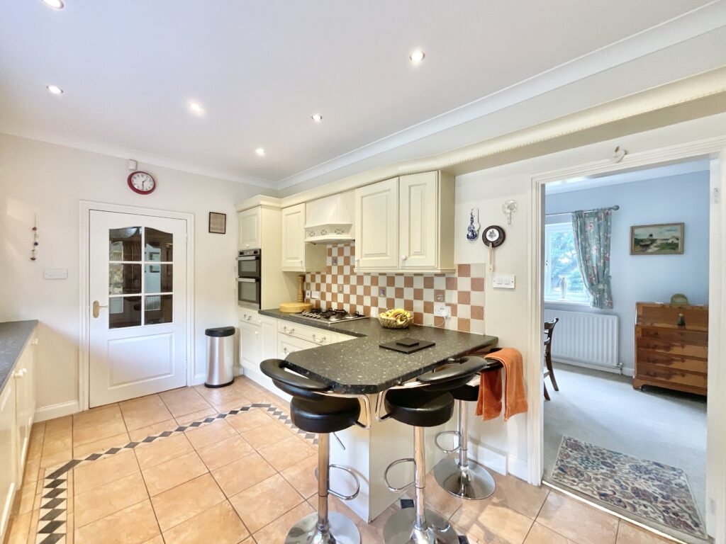 Lightwood Road, Stoke-On-Trent, ST3