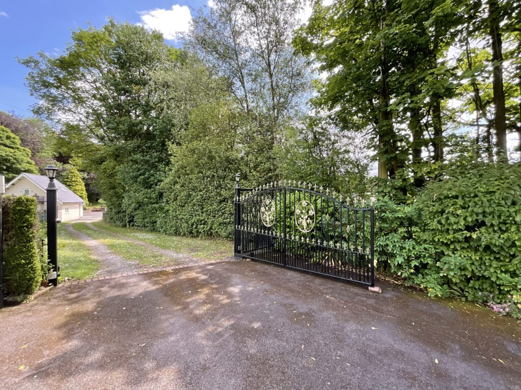 Lightwood Road, Stoke-On-Trent, ST3