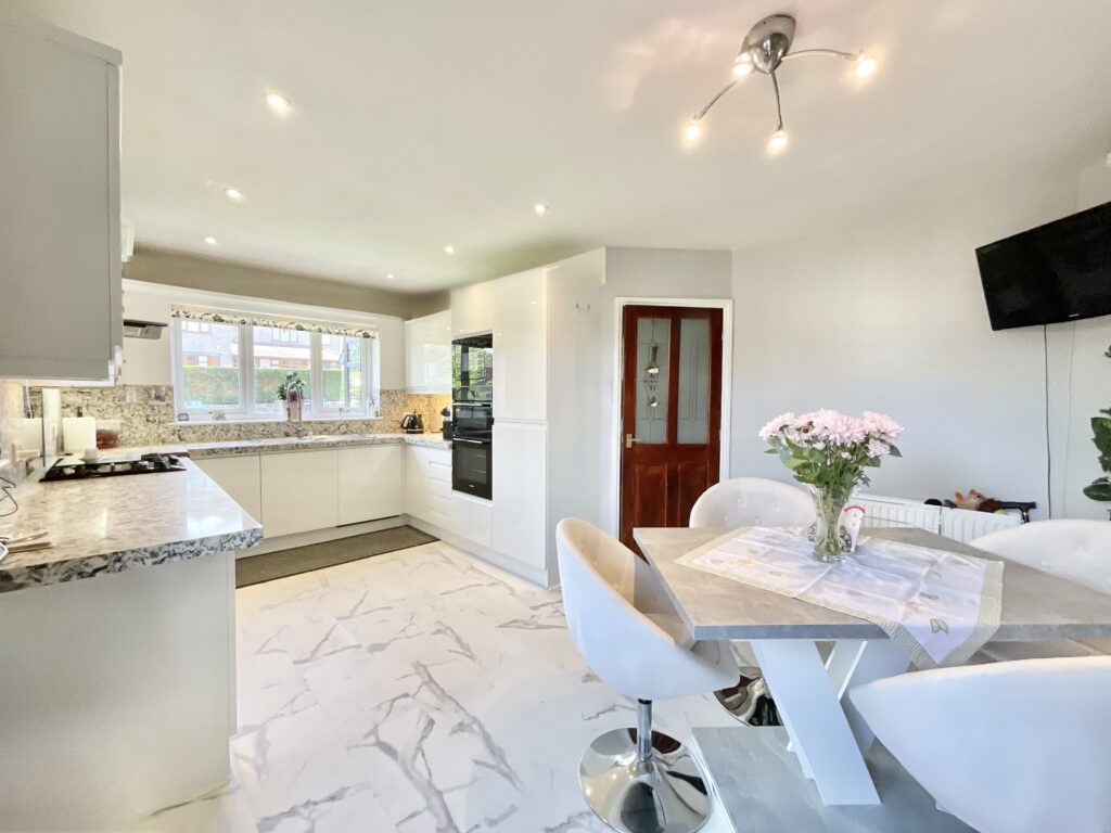Lightwood Road, Stoke-On-Trent, ST3