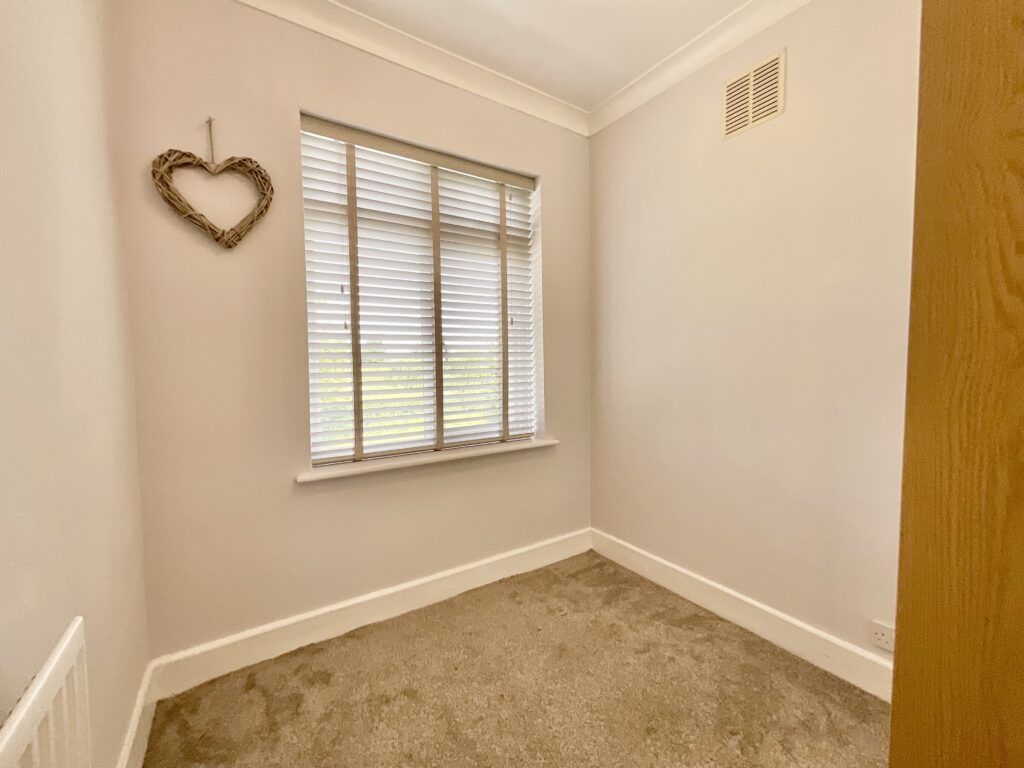 Crewe Road, Shavington, CW2