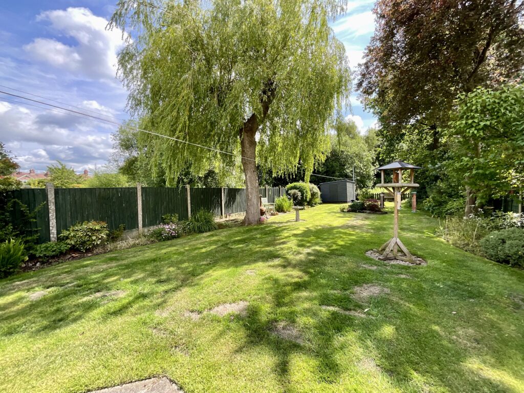 Crewe Road, Shavington, CW2