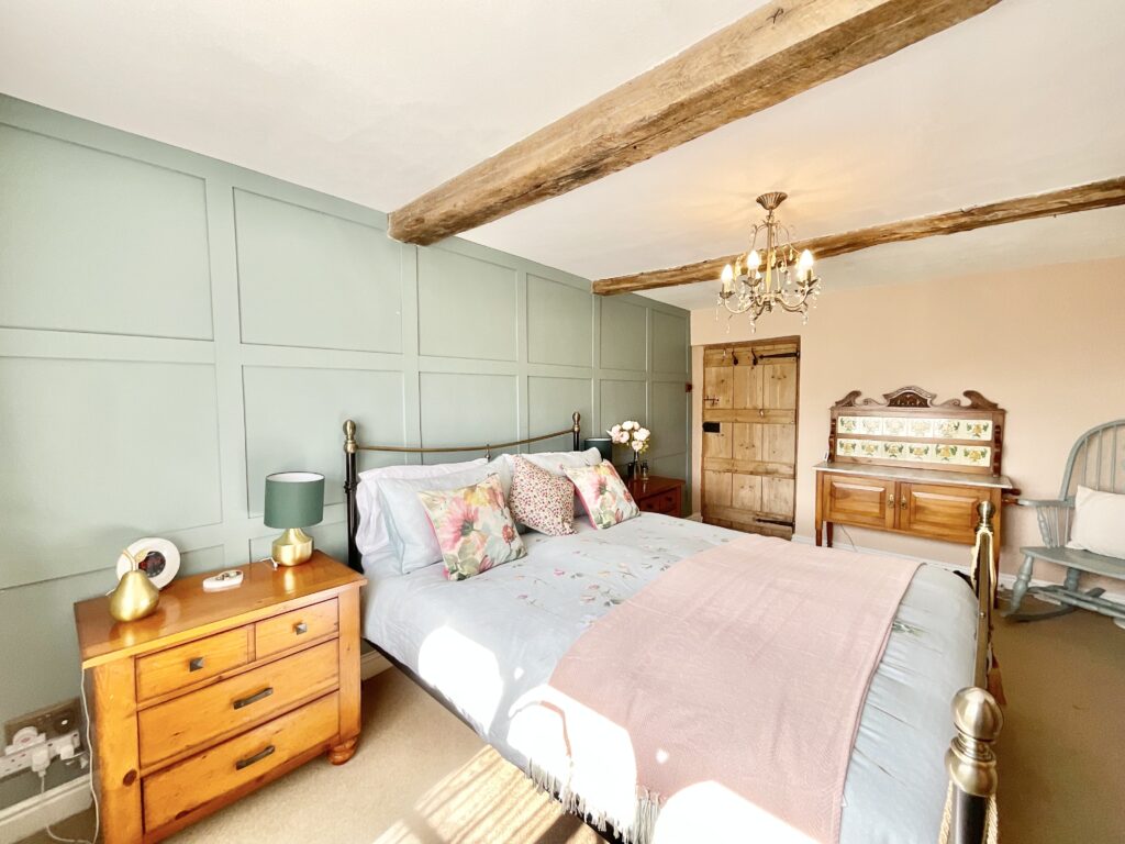 Sandon Road, Hilderstone, ST15