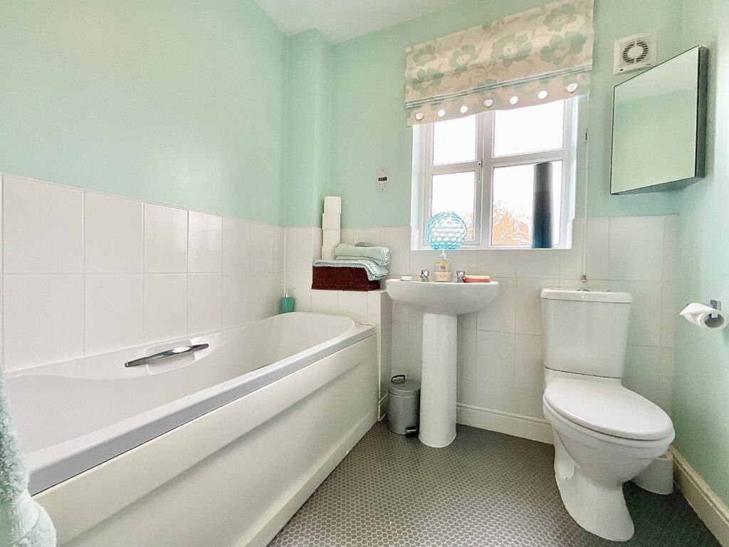 Golden Hill, Weston, CW2