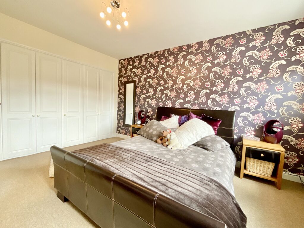 Golden Hill, Weston, CW2