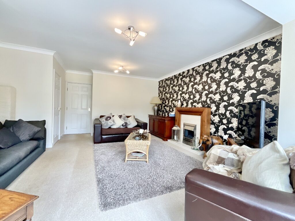 Golden Hill, Weston, CW2