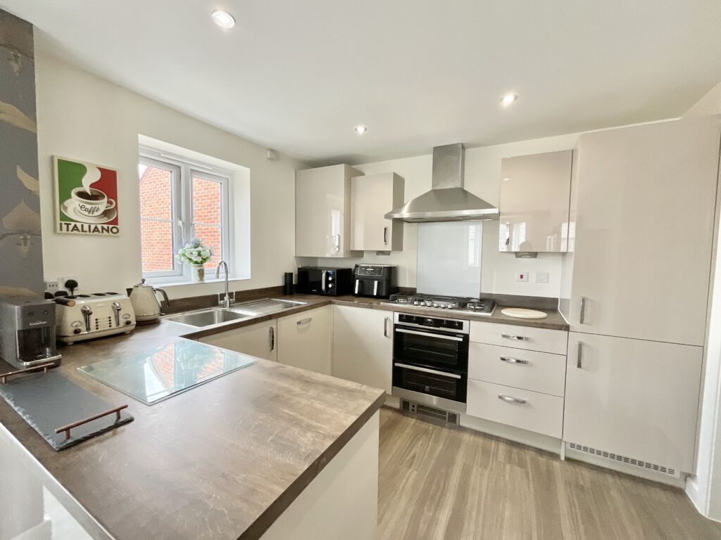 Pashmina Avenue, Barlaston, ST12