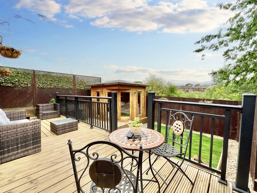 Hawfinch Road, Cheadle, ST10