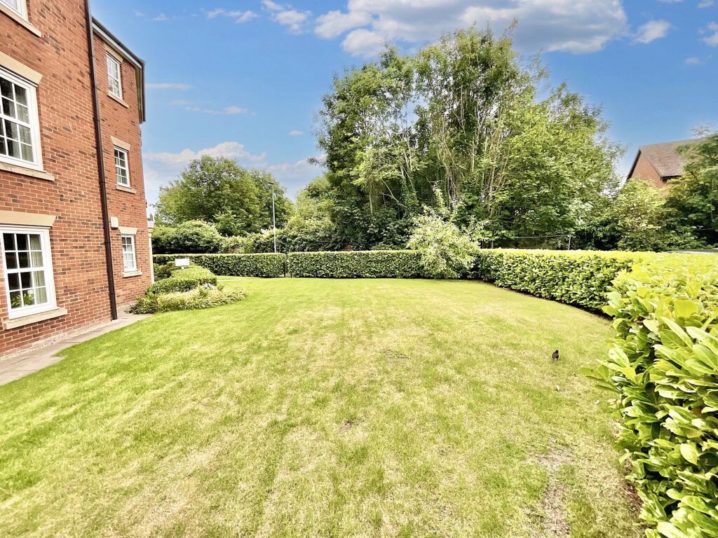 Byron Walk, Nantwich, CW5