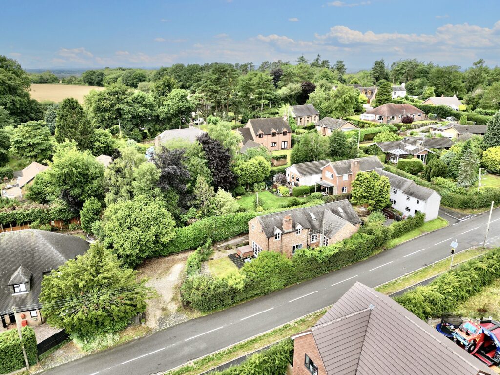 Eccleshall Road, Hookgate, TF9