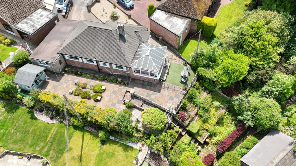Meadow Way, Tean, ST10