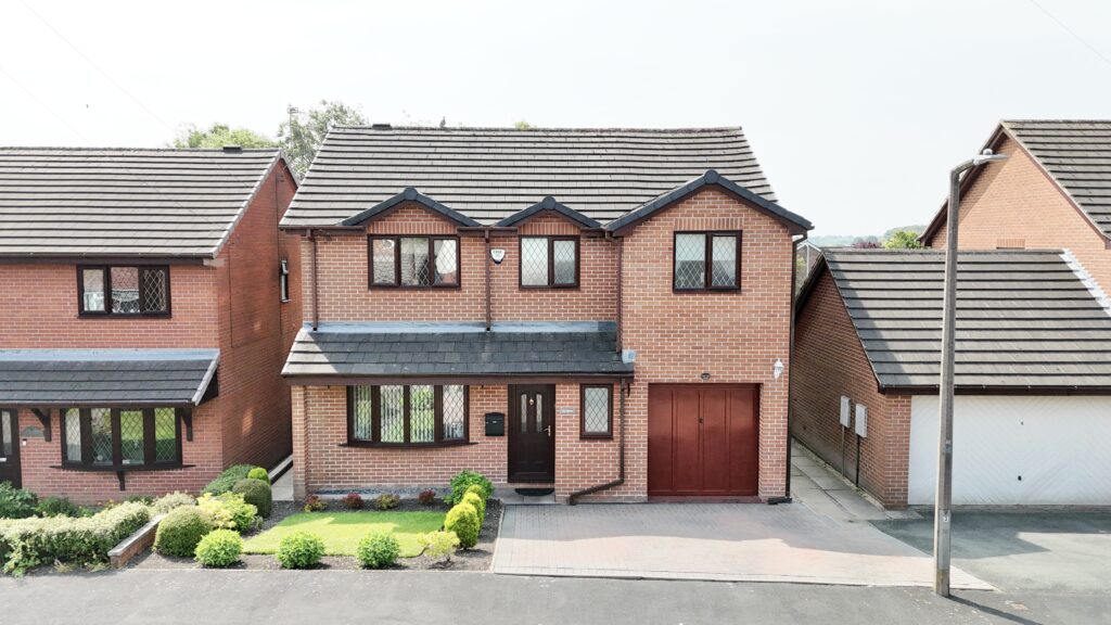 Ash Tree Hill, Cheadle, ST10