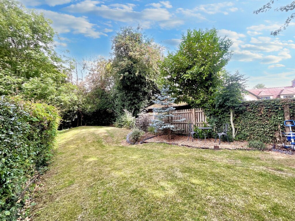 Longton Road, Stoke-On-Trent, ST4