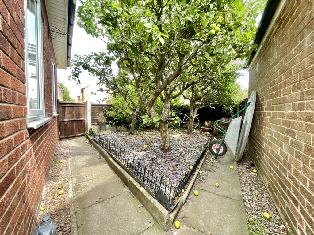 Greenmeadows Road, Madeley, CW3