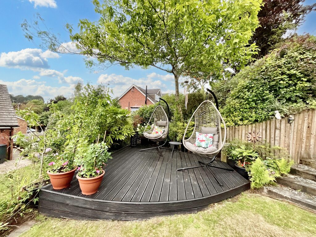 Redhill Drive, Tean, ST10
