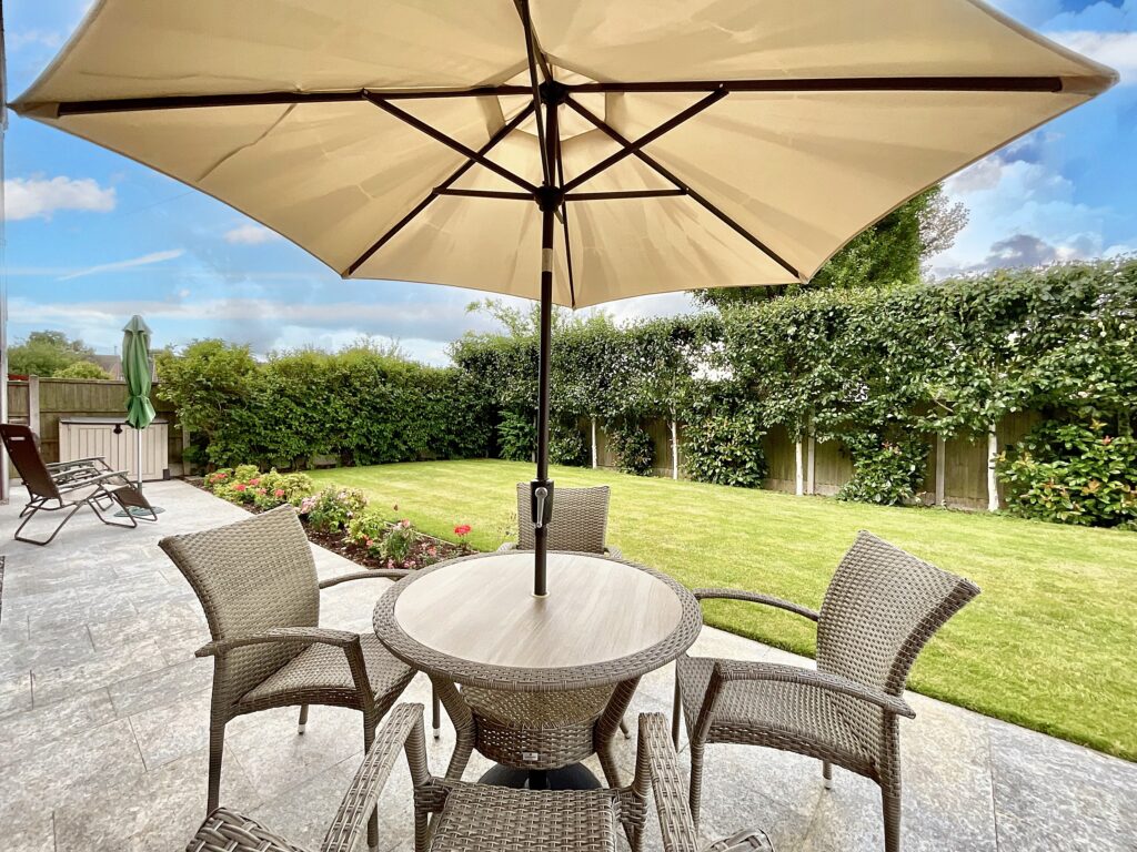 Farm View, Stoke-On-Trent, ST4