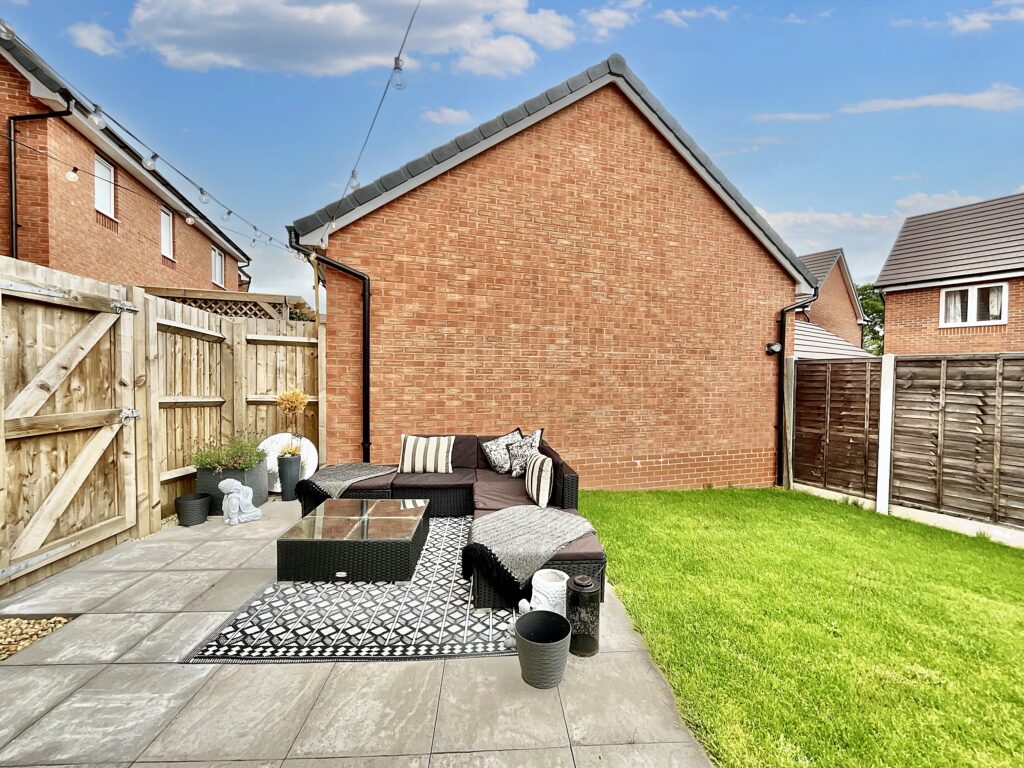 Brough Grove, Cheadle, ST10