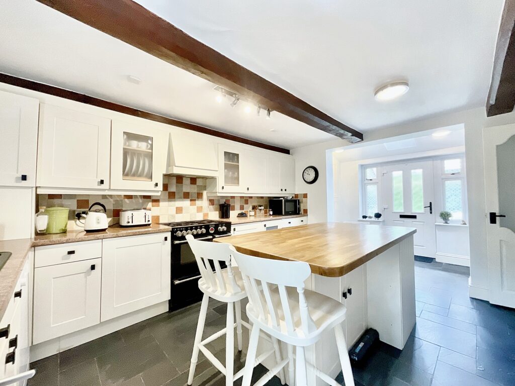 The Village, Keele, ST5