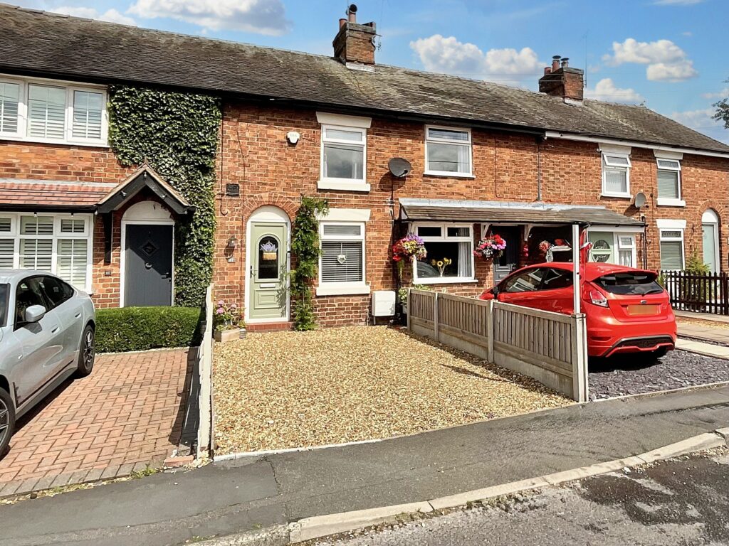 Main Road, Shavington, CW2