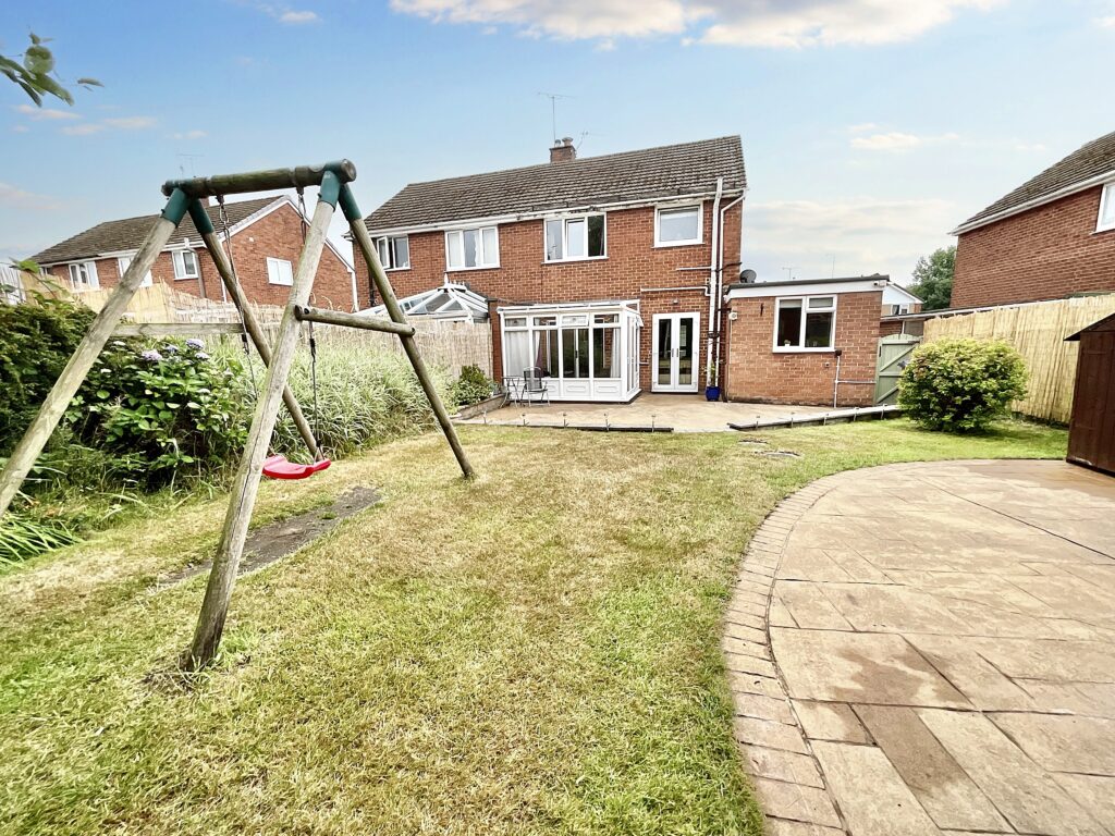 Mill Grove, Cheadle, ST10