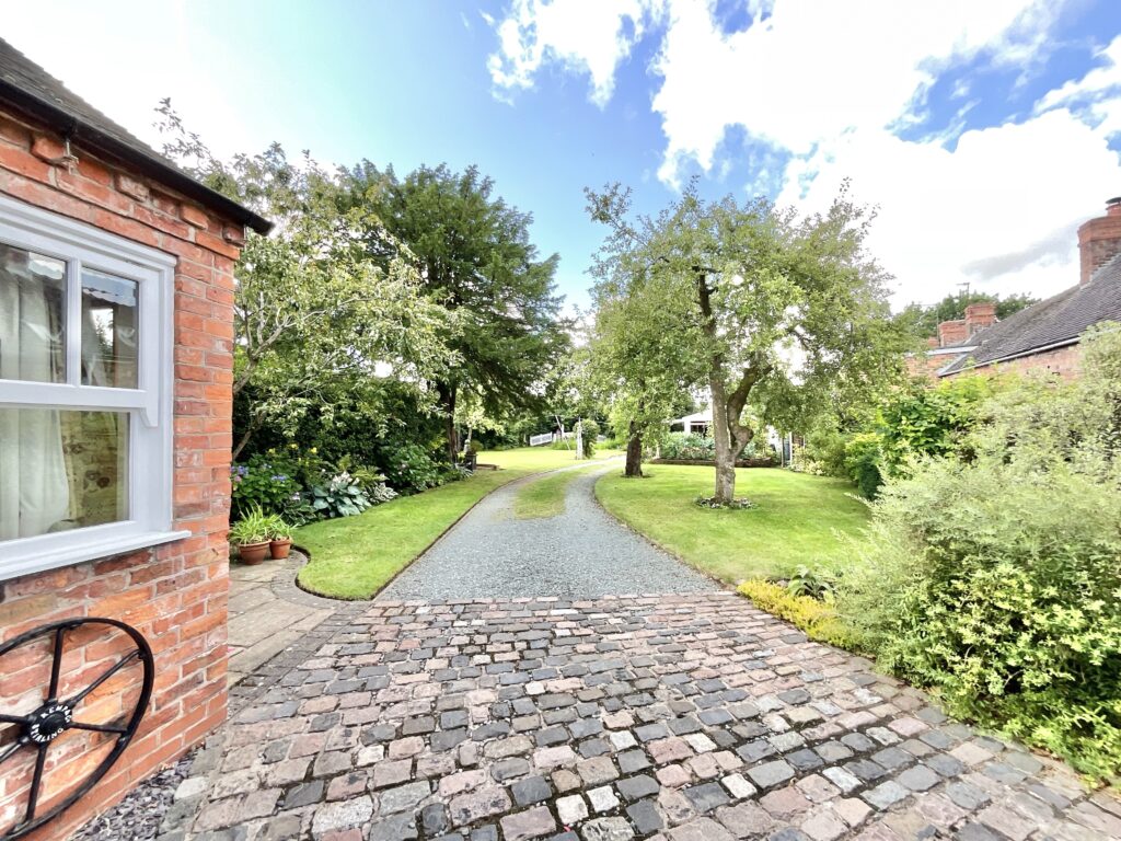 High Street, Cheswardine, TF9