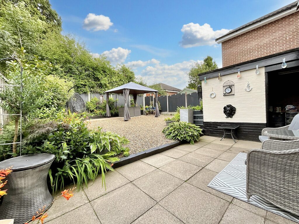 Beech Close, Cheadle, ST10